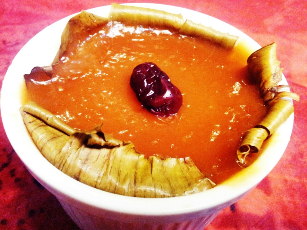 Freshly steamed gooey Nian Gao