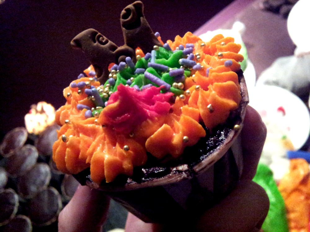 Confusion? I added the red because the colours reminded me of Joker.