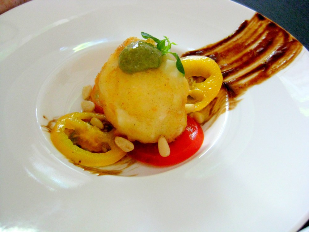 Crispy Mozzarella Caprese.