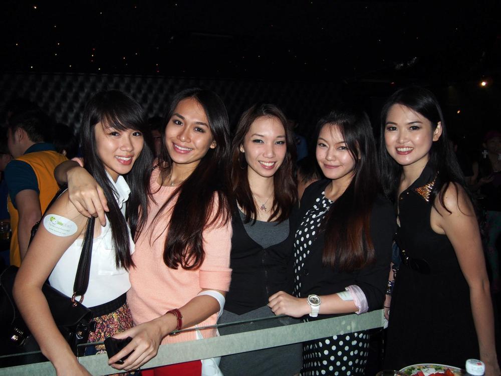 Obligatory girly photo.