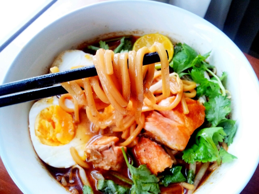 Glorious aromatic noodles.