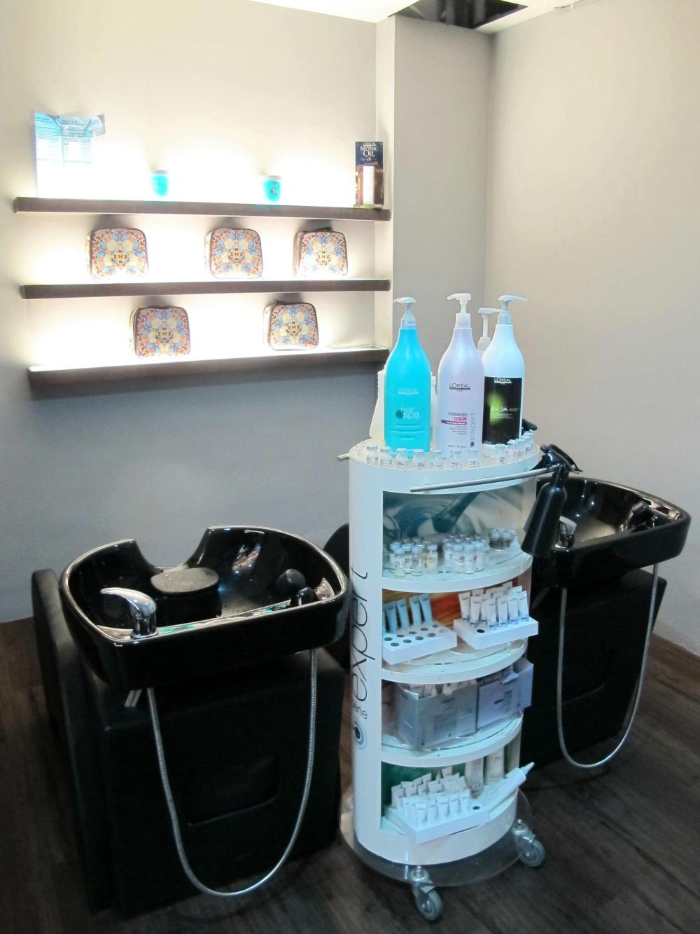 A peep at the washing station