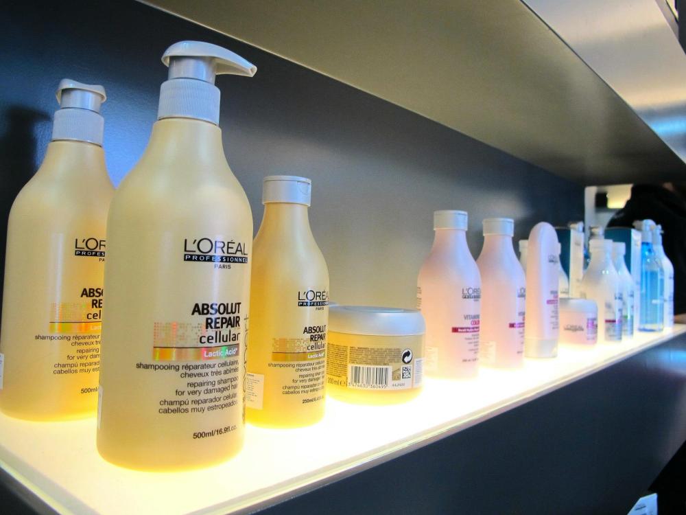 As red colour fades quickly, shampoo for coloured hair is important, and I bought a bottle from them.