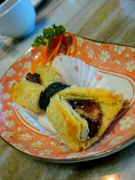 Unagi Puff in BBQ sauce