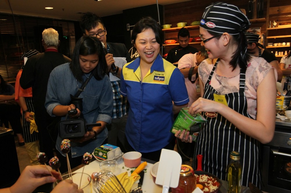 Plenty of time now to joke around.