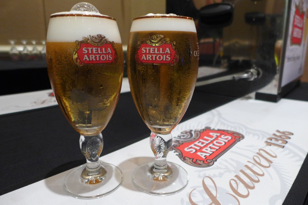 Note the difference in head sizes. 