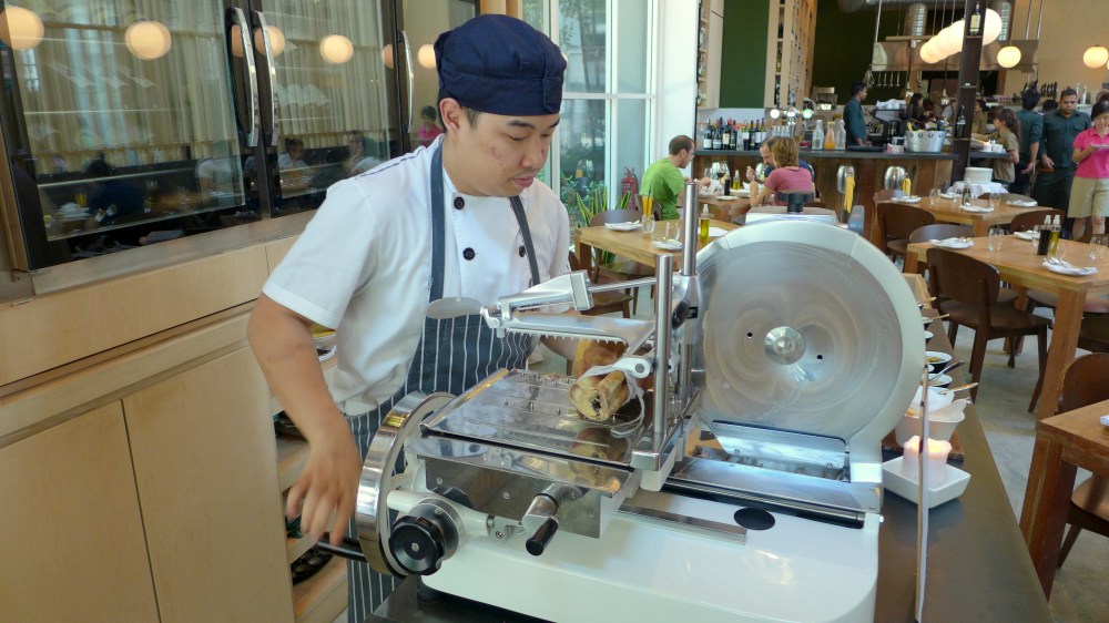 Look at this beautiful slicer!